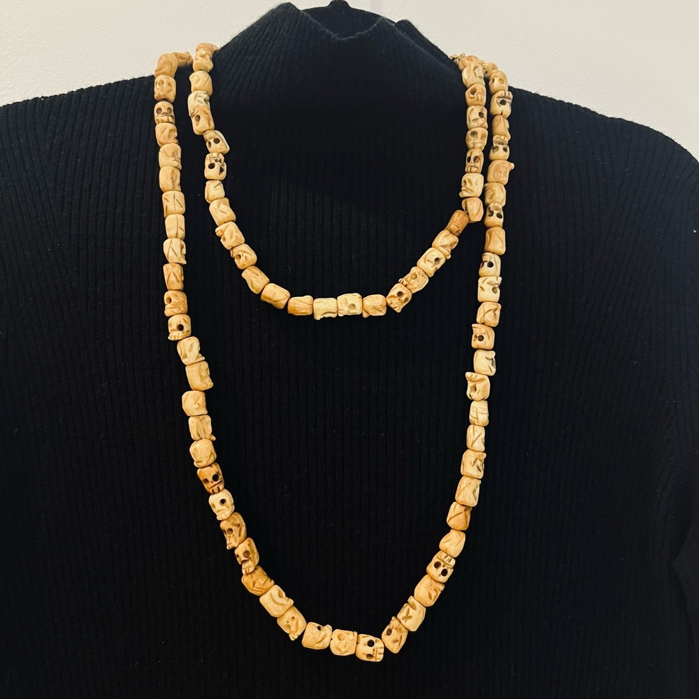 90’s Skull Beaded Necklace